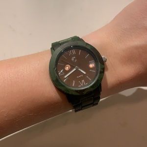 Camo Watch